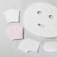  北京藍(lán)天碧水紙制品有限責(zé)任公司 主營(yíng) 水刺無(wú)紡布 塑料包裝